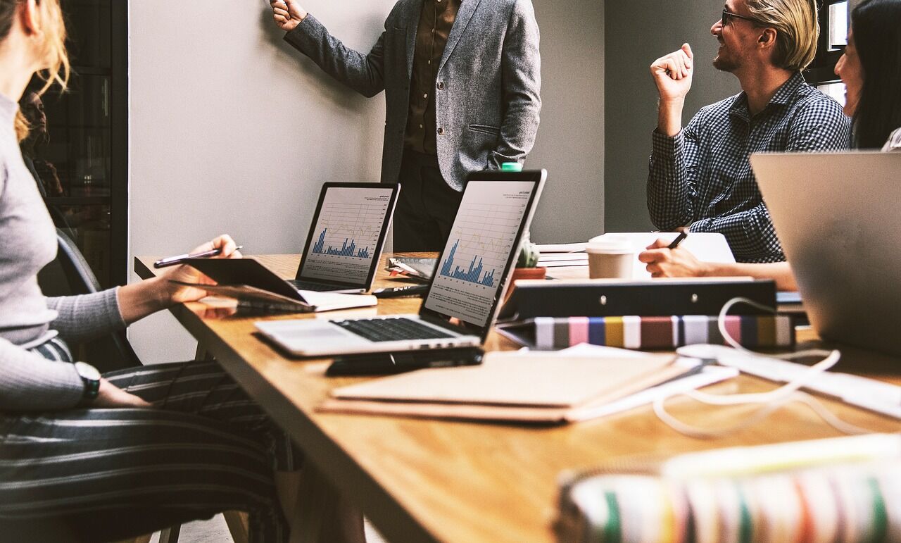 How to Evaluate a Benefits Broker Beyond the Quote